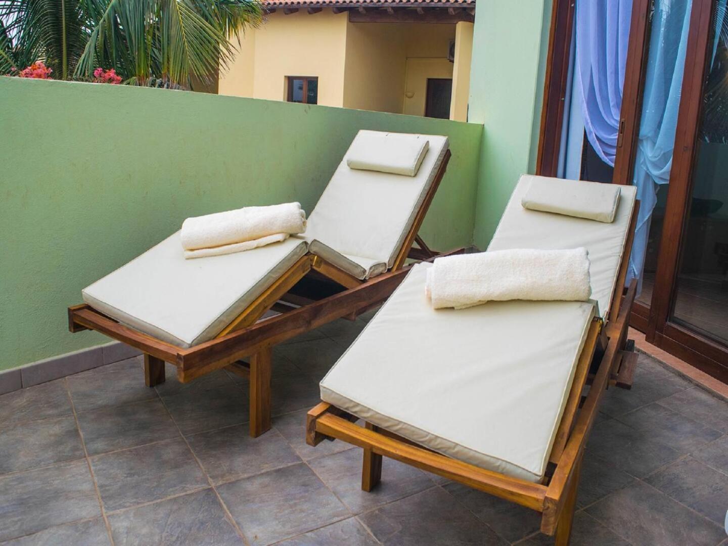 Porto Antigo 1 - Three Bedroom, Pool & Wifi サンタ・マリア エクステリア 写真