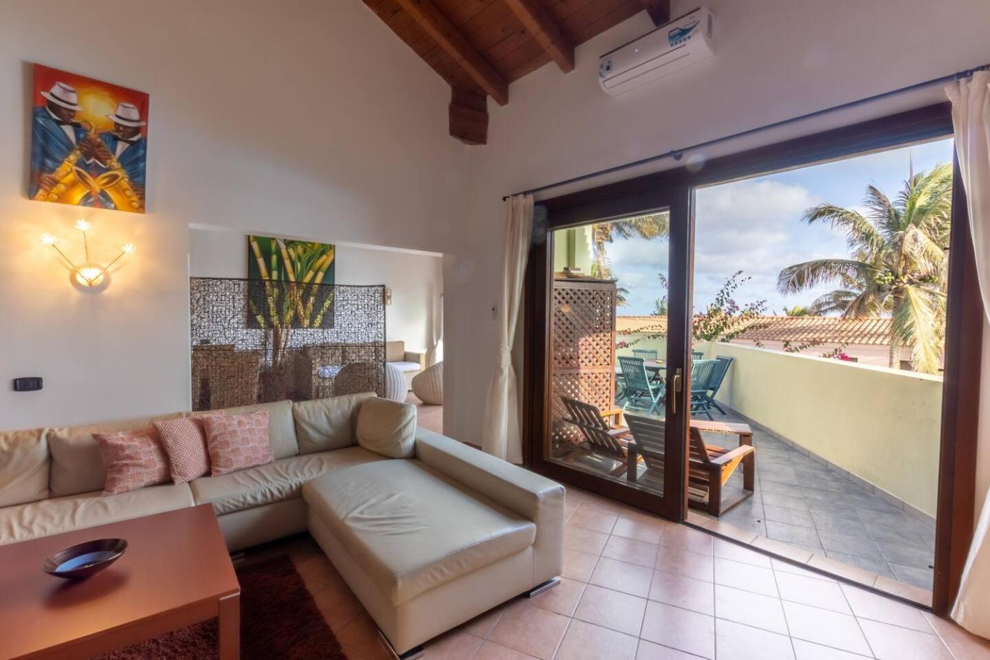 Porto Antigo 1 - Three Bedroom, Pool & Wifi サンタ・マリア エクステリア 写真